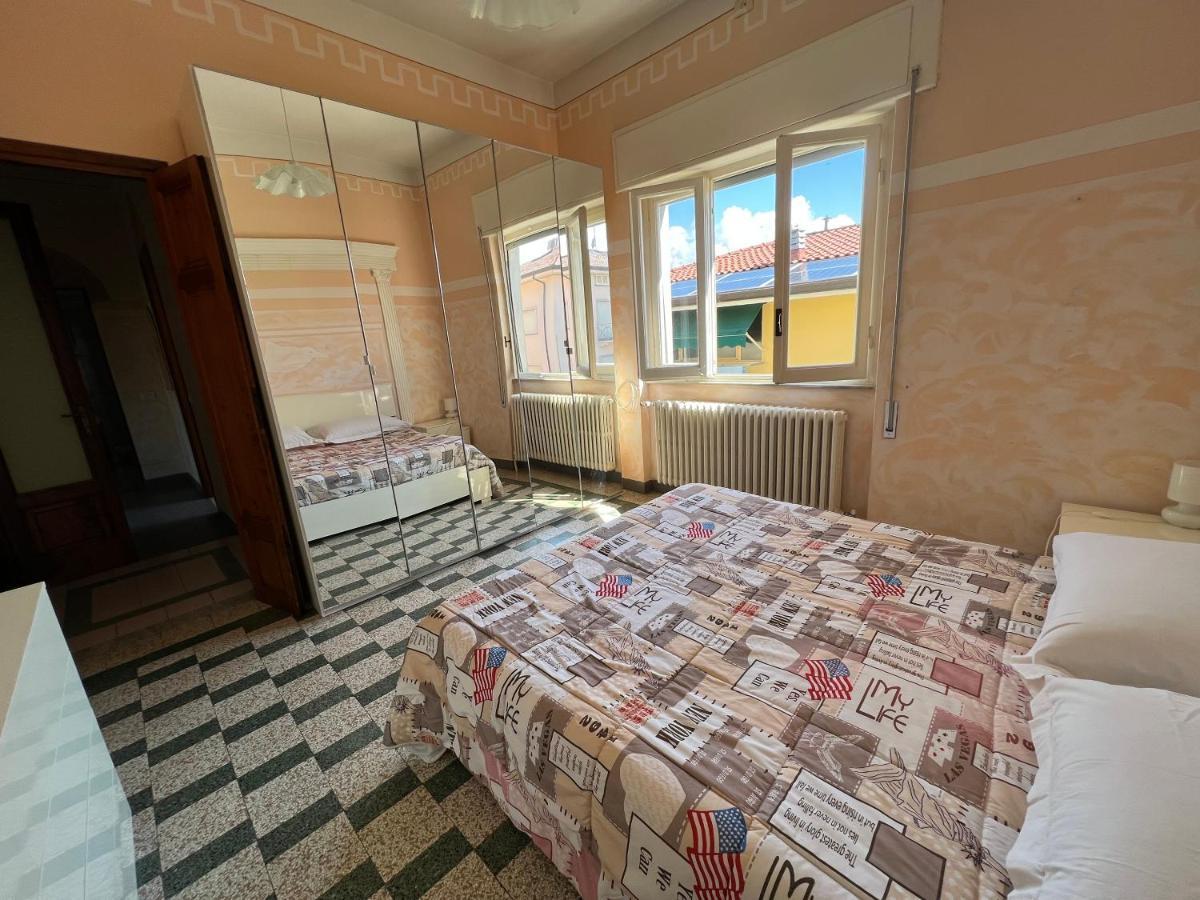 Villa Sophia Mare 1 Camaiore Bagian luar foto